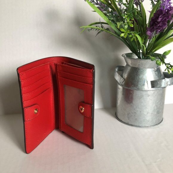 Micheal Kors Ellis Satchel & Matching Wallet Set - Picture 6 of 8